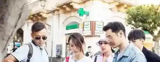 微博绿大暗